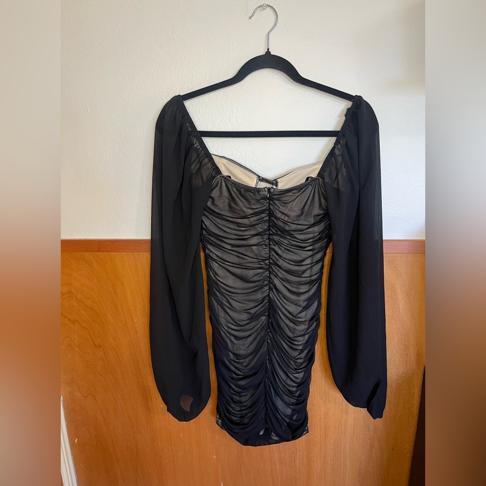 Dress - Picture 2 of 3